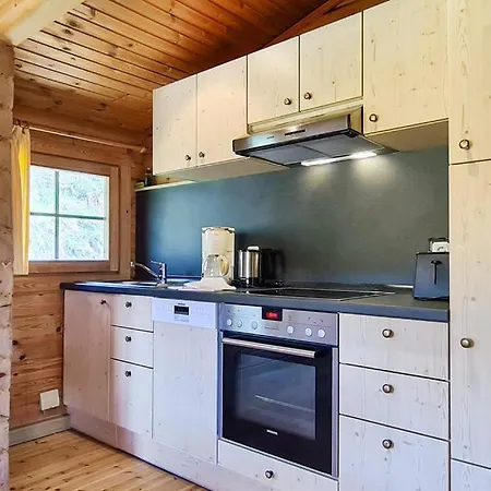 Semesterbostad Werrapark Ferienhaeuser Am Sommerberg Premium